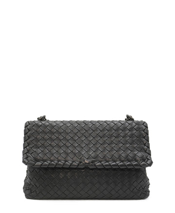 black crossbody chain purse