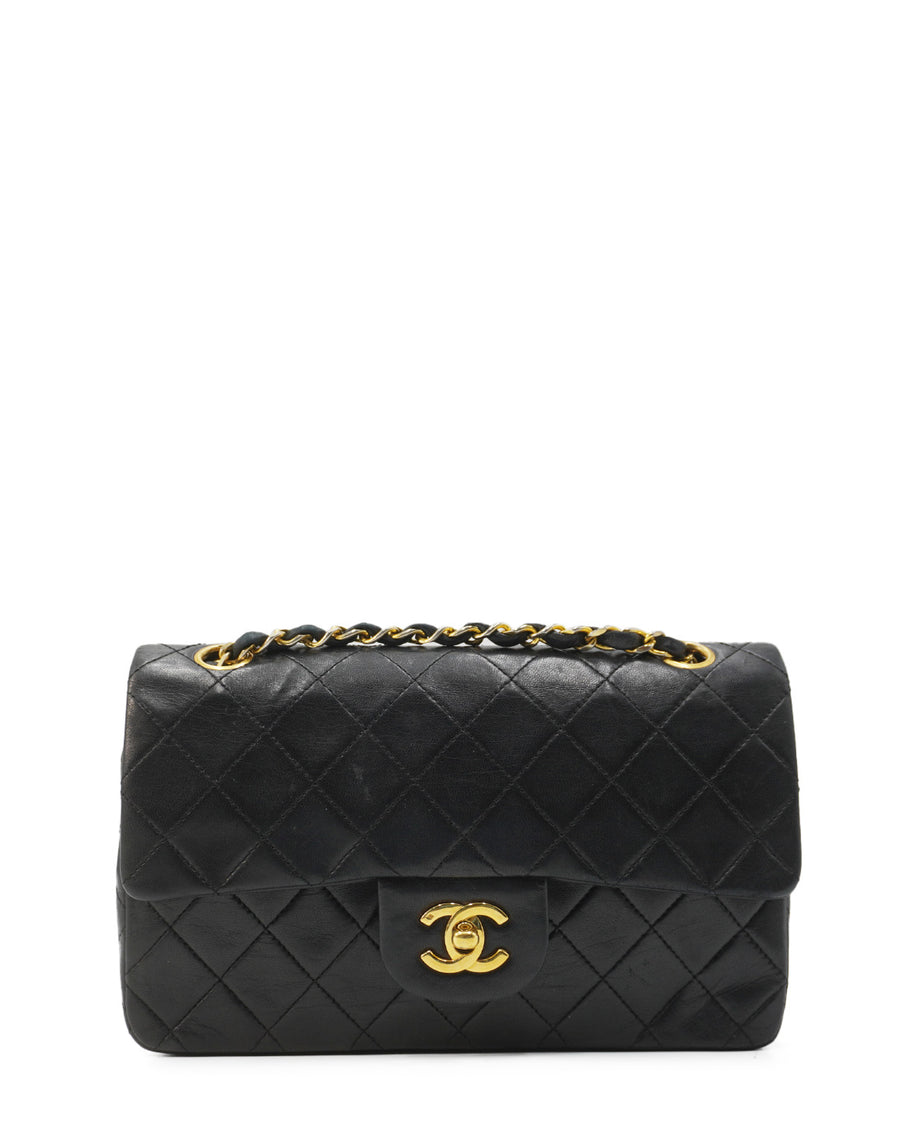 Chanel lambskin quilted online small double flap black