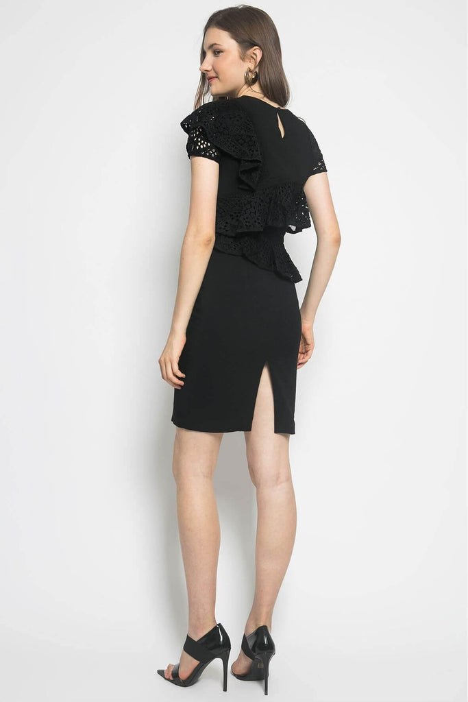 Aijek Mae Short Sleeves Pencil Lace Dress - Style Theory Shop