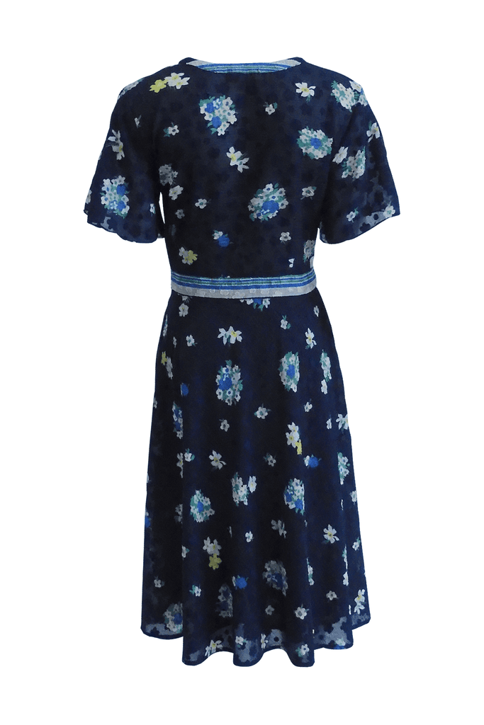 Floral Print Dress in V Neckline - Second Edit