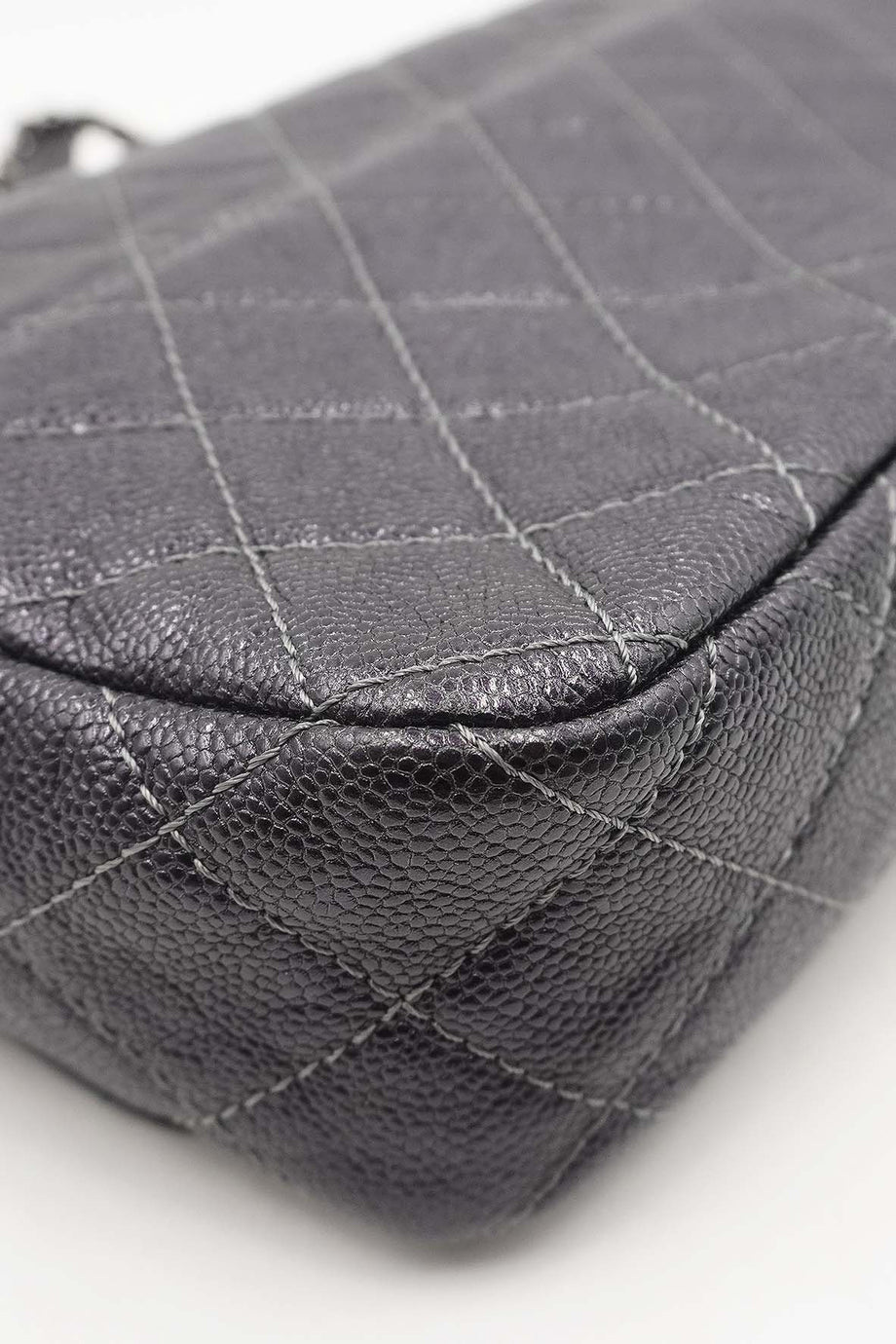 Jumbo Quilted Caviar Easy Flap Bag Metallic Grey