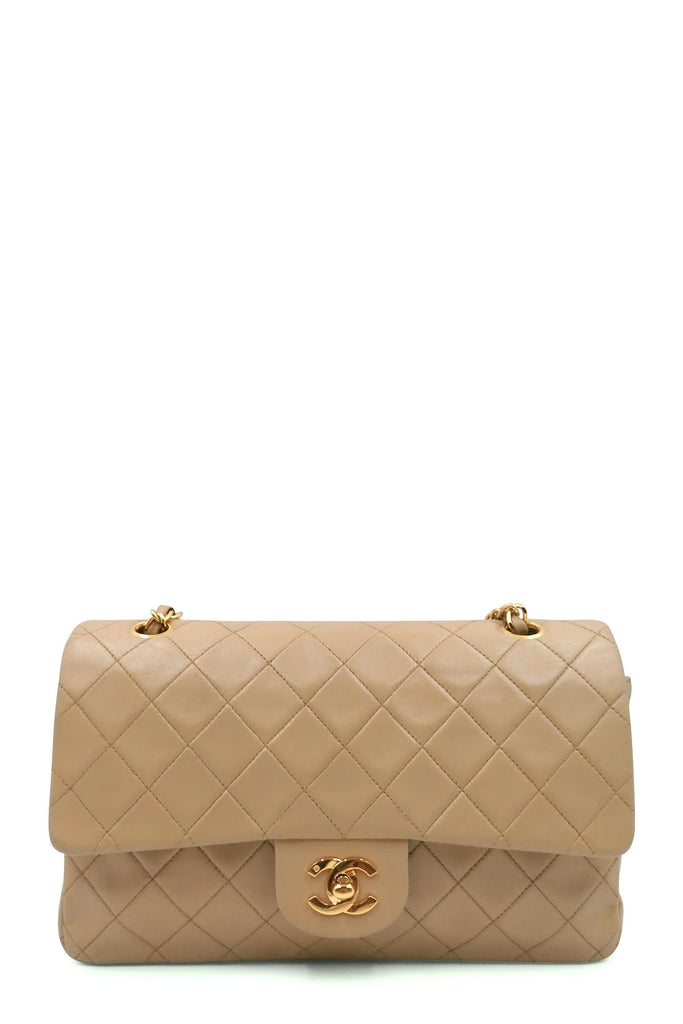 Vintage Quilted Lambskin Medium Classic Flap Bag Beige with Gold Hardware Beige - Second Edit