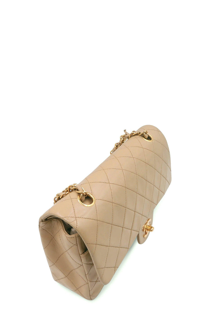 Vintage Quilted Lambskin Medium Classic Flap Bag Beige with Gold Hardware Beige - Second Edit