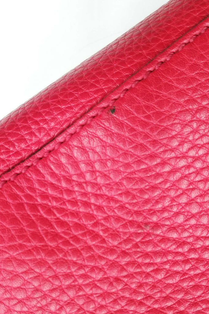 Medium Soho Chain Shoulder Bag Crimson Pink - Second Edit