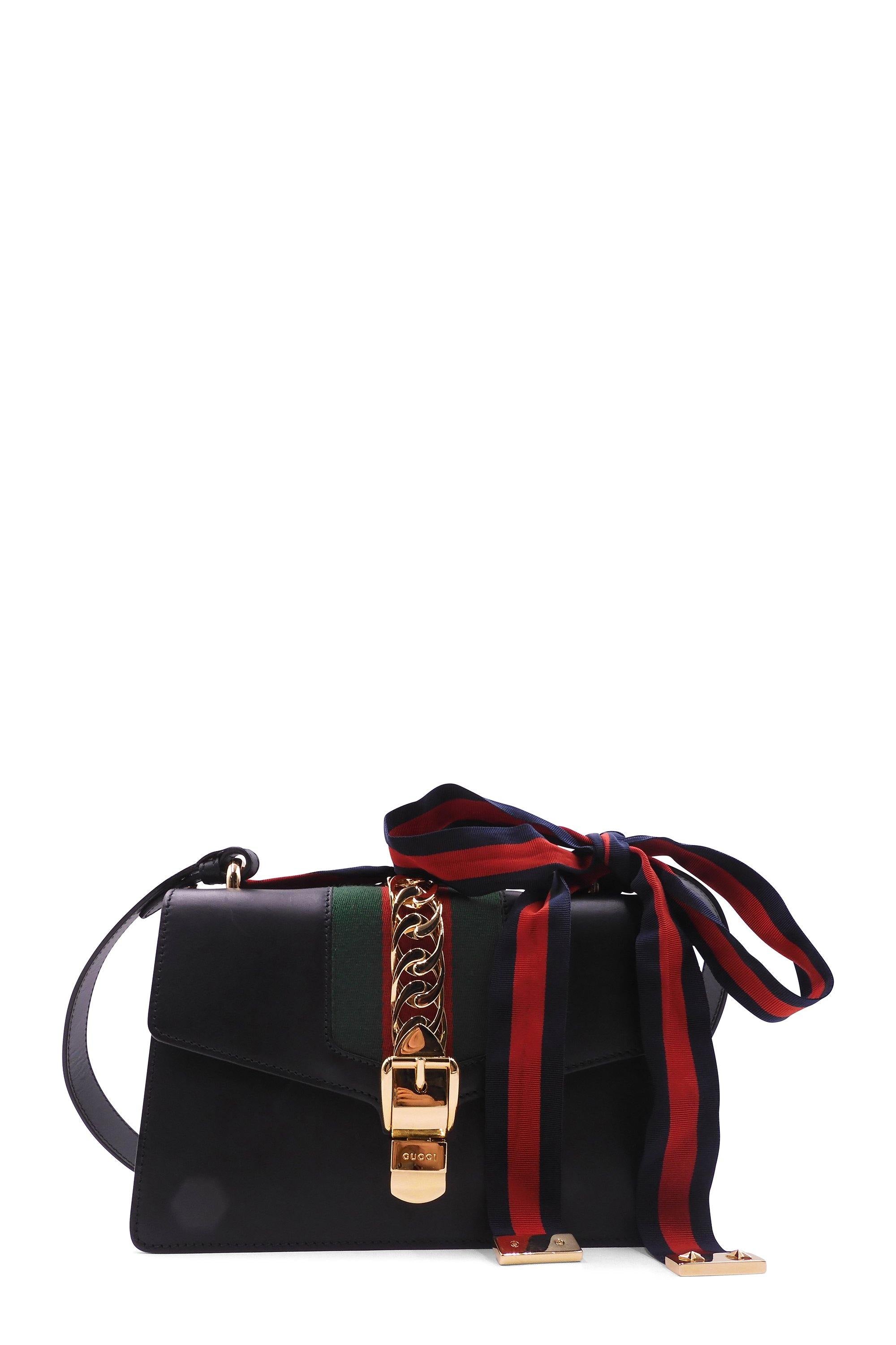 Gucci Sylvie bag Medium size Black Leather ref.89696 - Joli Closet