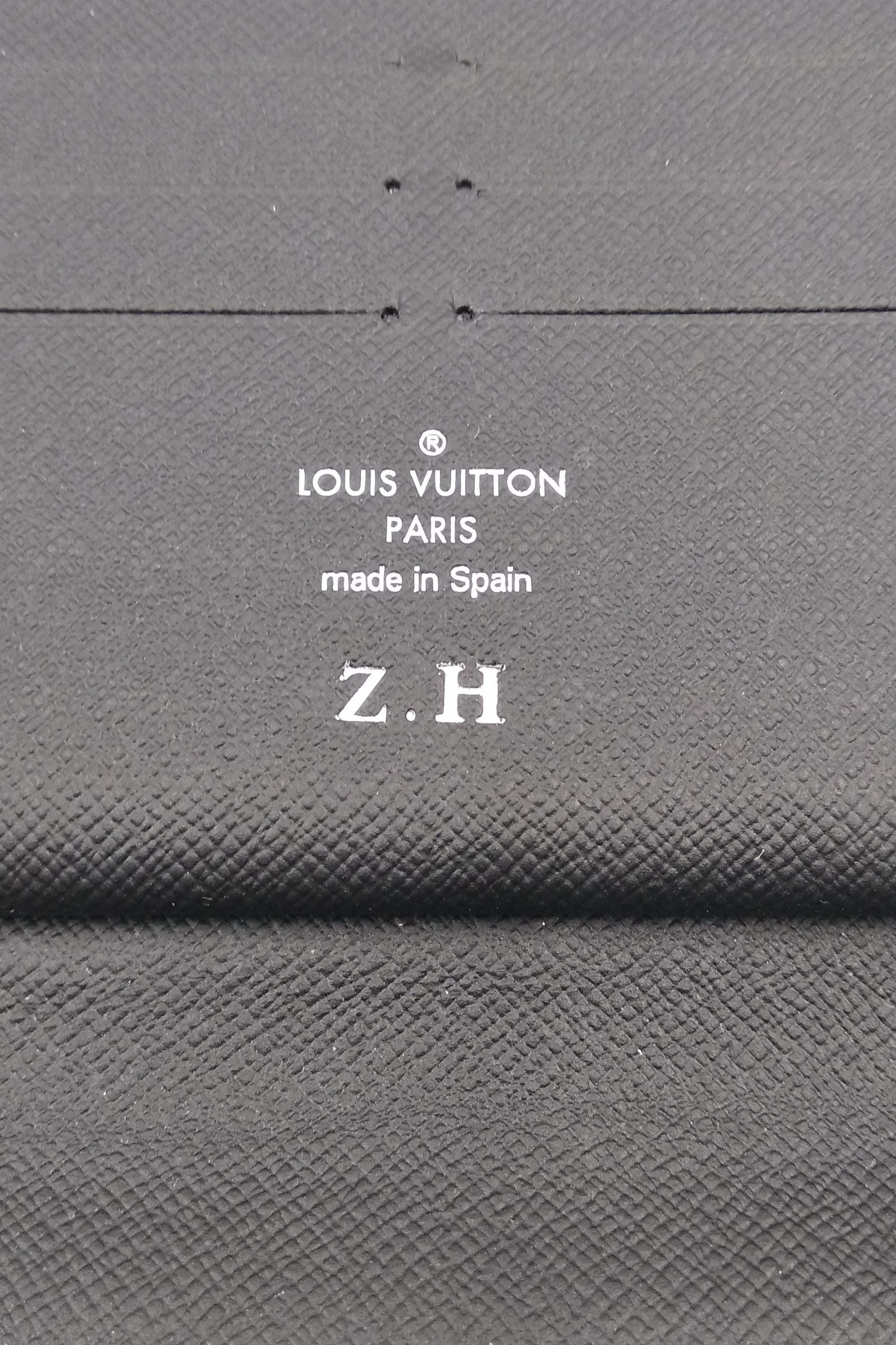 Louis Vuitton, Zippy Organizer, made in Spain. - Bukowskis