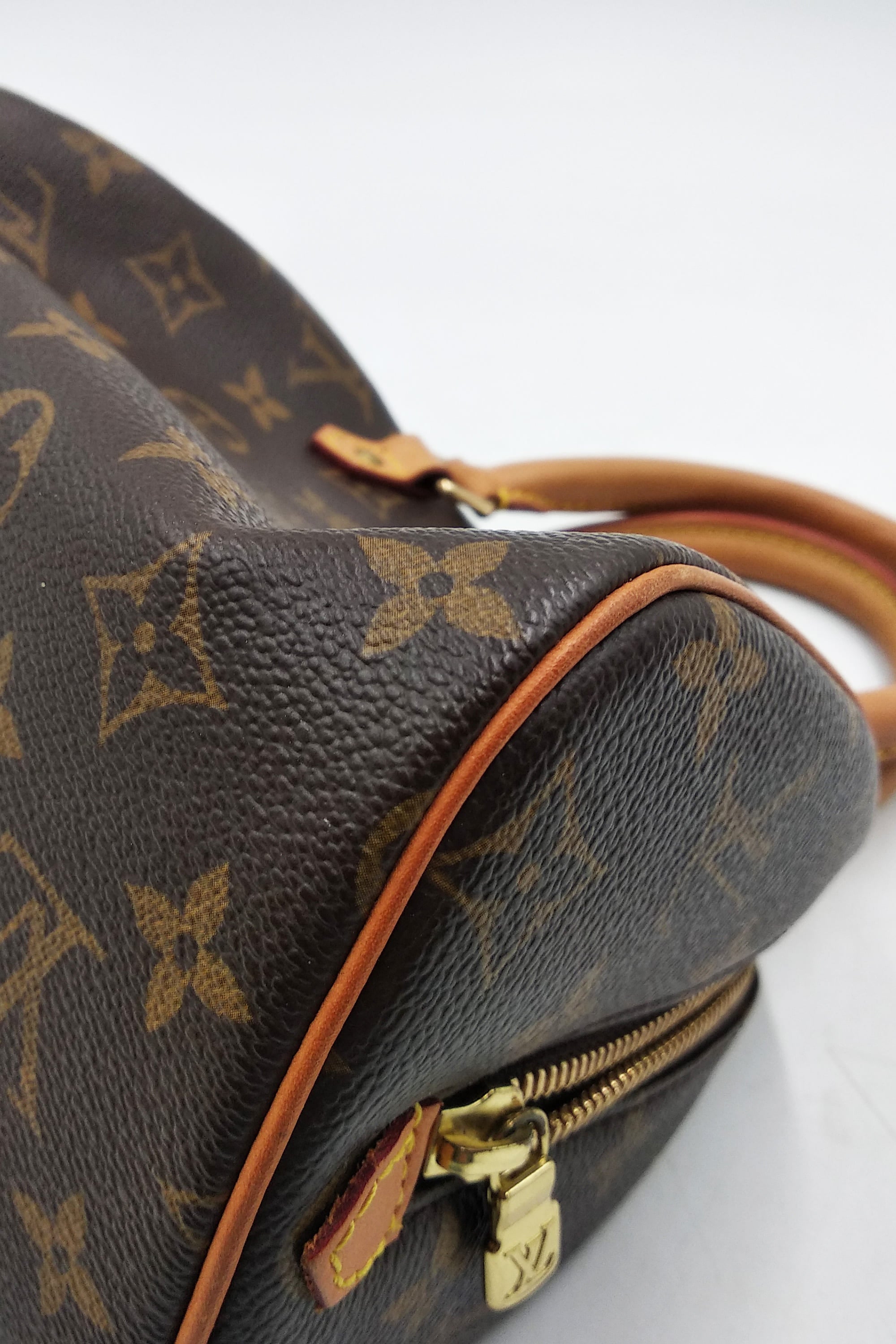 Ribera leather handbag Louis Vuitton Brown in Leather - 37615215
