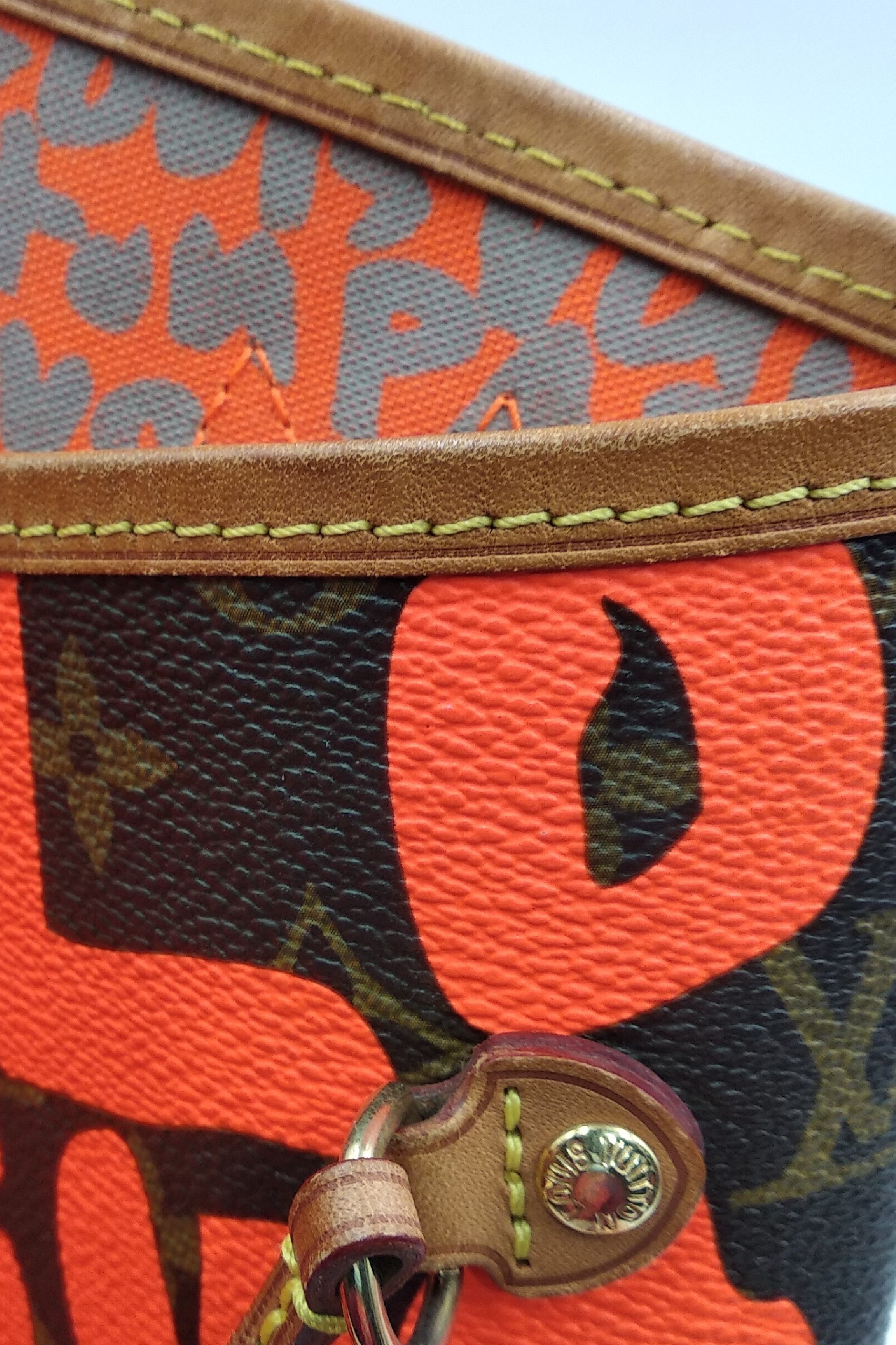 Louis Vuitton Monogram Neverfull Graffiti GM w/ Tags - Brown Totes,  Handbags - LOU331561