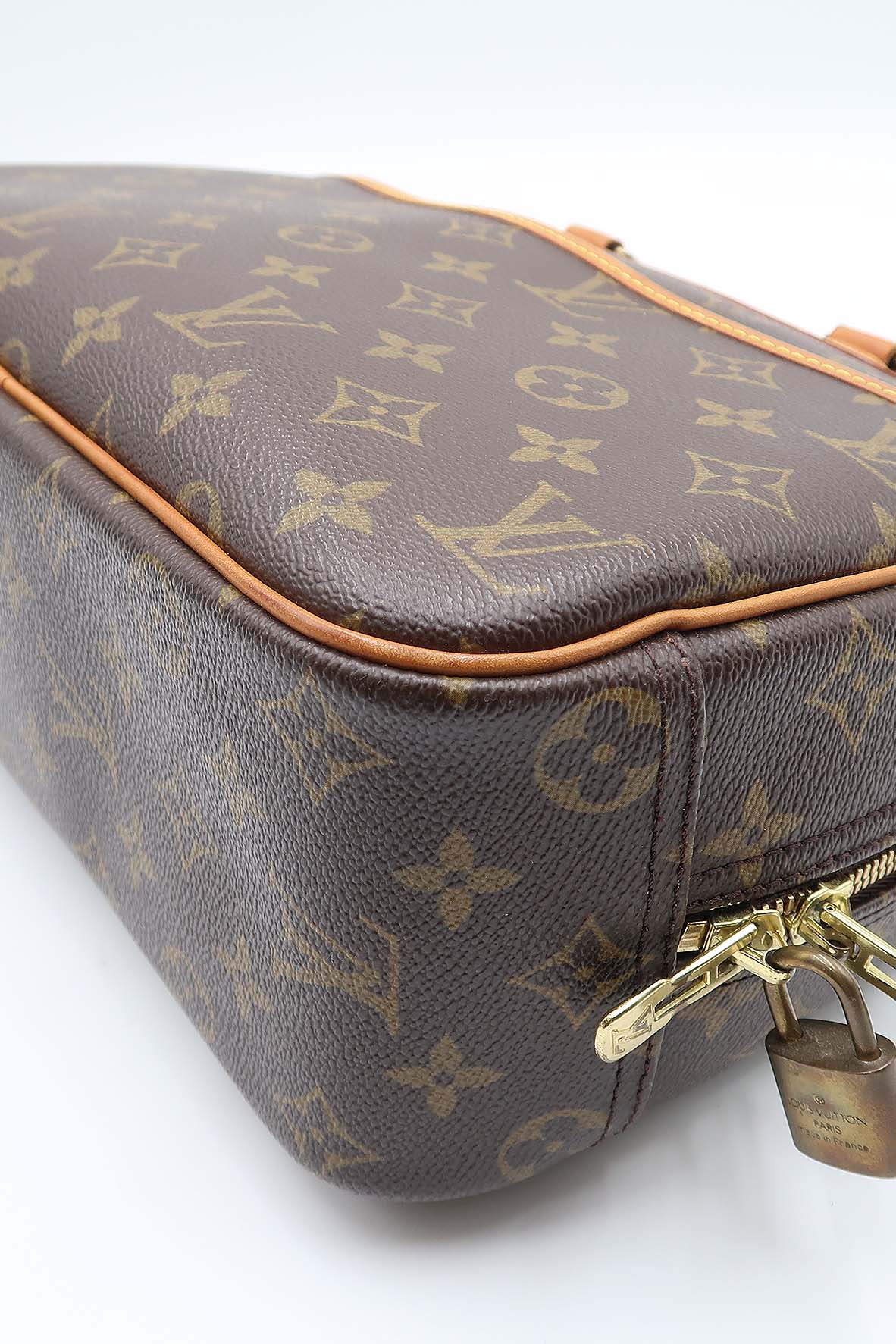 Shopbop Archive Louis Vuitton Trouville, Monogram - ShopStyle Shoulder Bags