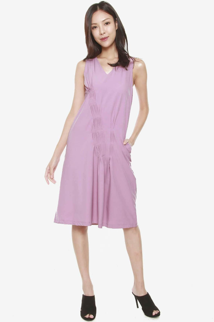 Dress with Texture Pleating Detail Pink - Second Edit