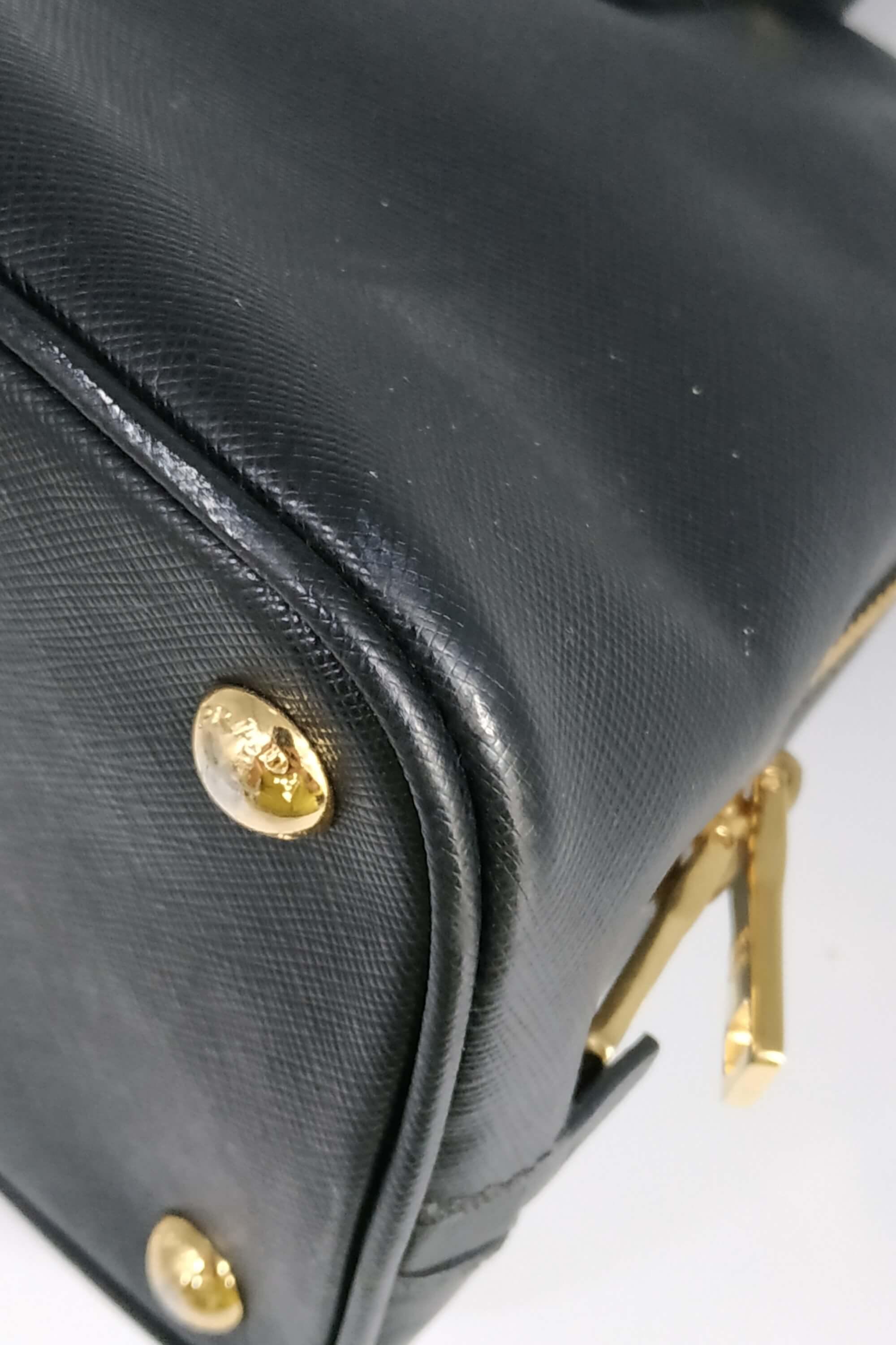 Saffiano Leather Promenade Bag 1BA837 – LuxUness