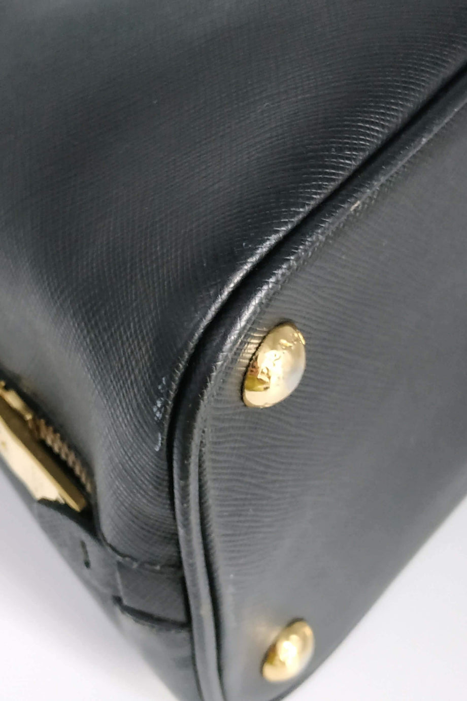 Buy Authentic, Preloved Prada Medium Saffiano Lux Promenade Black Bags from  Second Edit by Style Theory