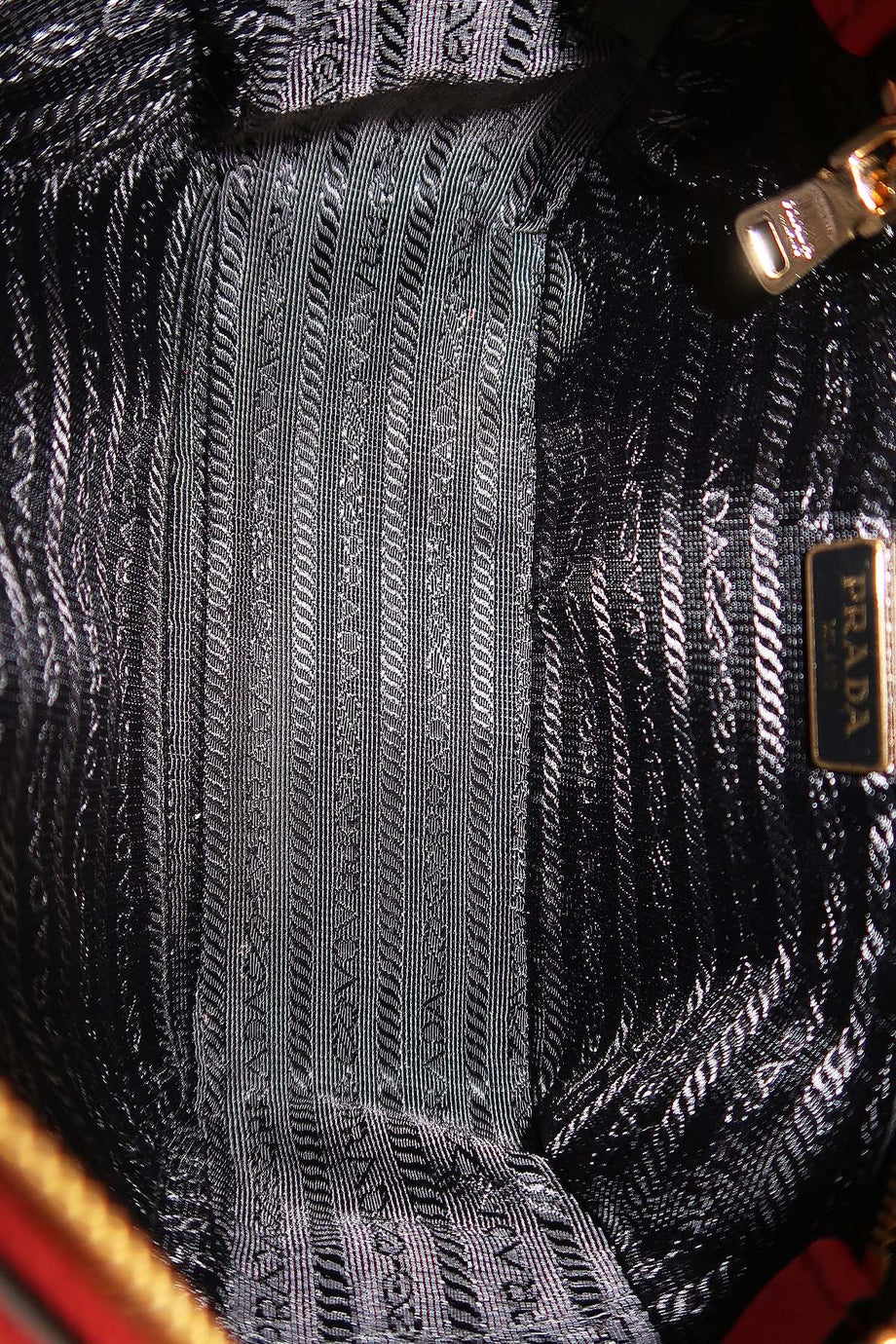 Black Prada Saffiano Lux Camera Bag – Designer Revival